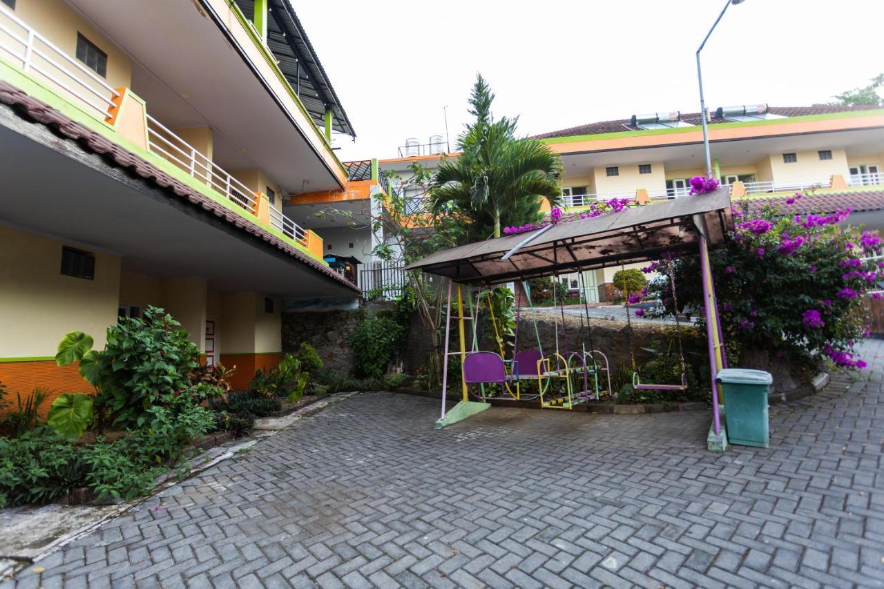 Villa Panderman Indah Batu  Eksteriør bilde
