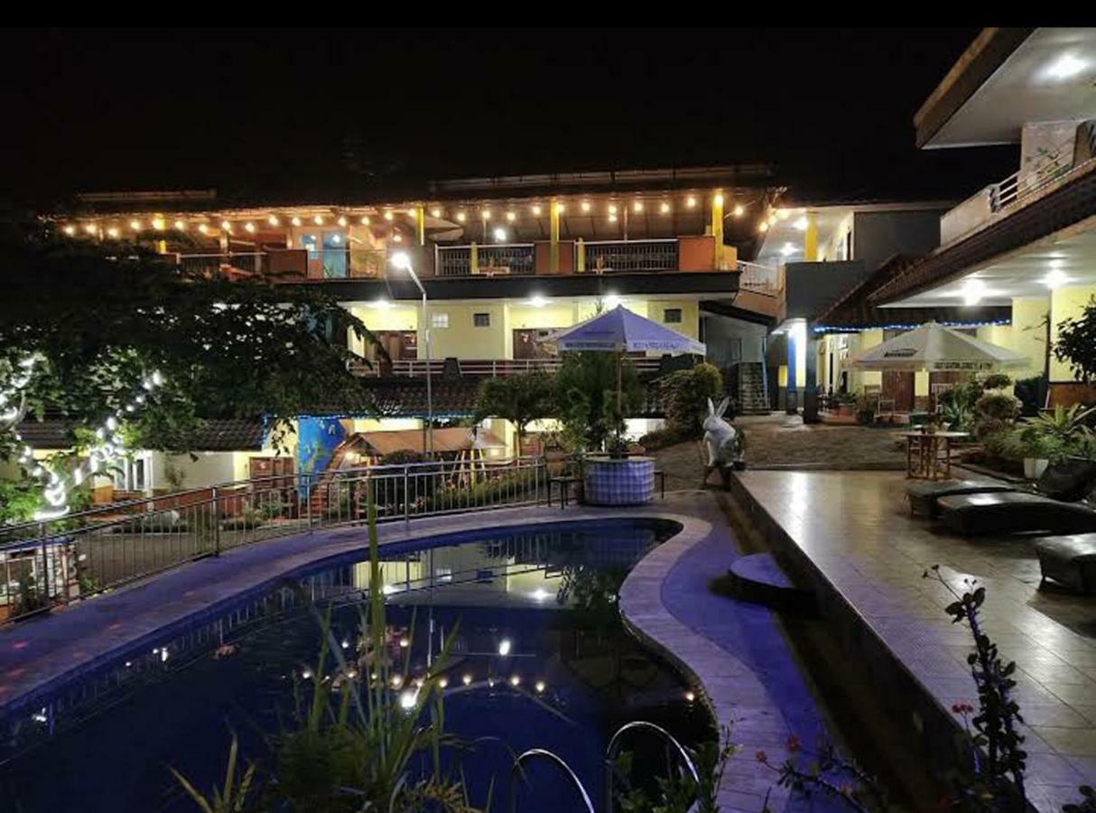 Villa Panderman Indah Batu  Eksteriør bilde